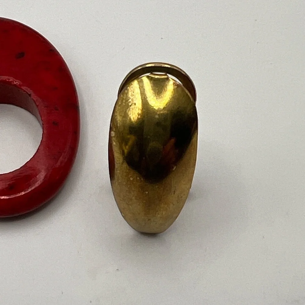 Vintage Red Howlite interchangeable oval stone gold tone pierced earrings